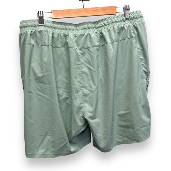 Vitality Balance Athletica Shorts Mens XXL Green Run Gym Workout Beach Athletic - Picture 6 of 8